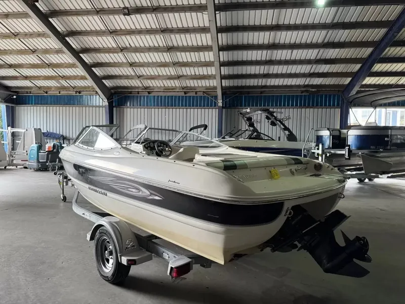 Slide: The Image of Stingray 195 LS 2012 - 2