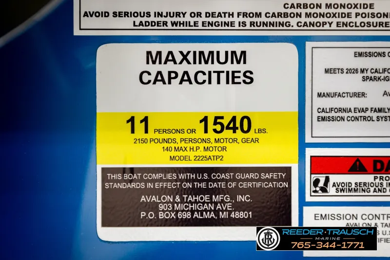 Slide: The Image of Maximum capacity label for Avalon VEN85 RF 2026 boat, 11 persons or 1540 lbs. - 54