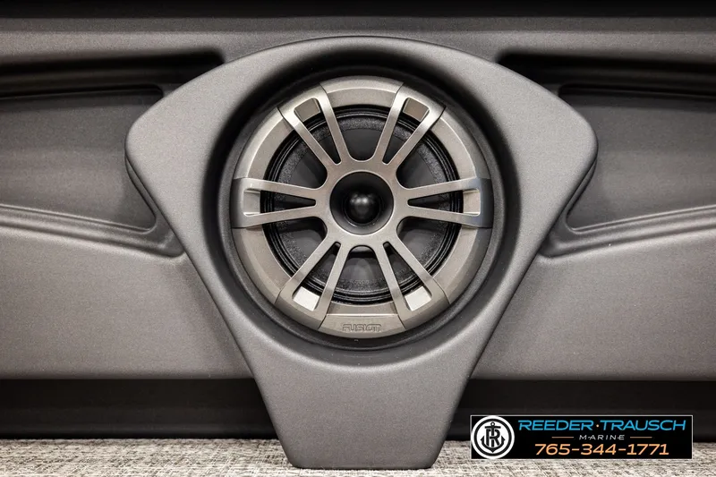 Slide: The Image of 2026 Avalon VEN85 RF speaker system in sleek, modern design. - 45