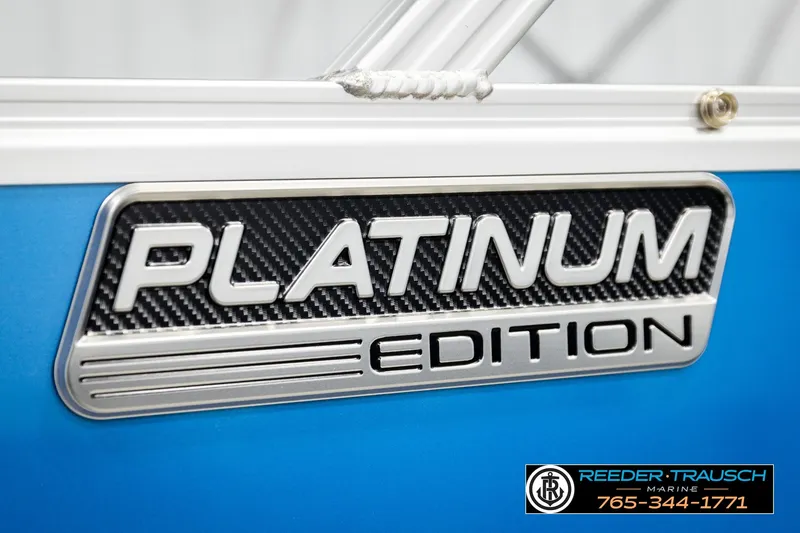 Slide: The Image of Avalon VEN85 RF 2026 Platinum Edition badge on blue surface, Reeder-Trausch Marine logo. - 51