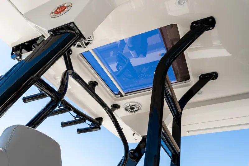 Slide: The Image of Scout 420 LXF 2020 - 46