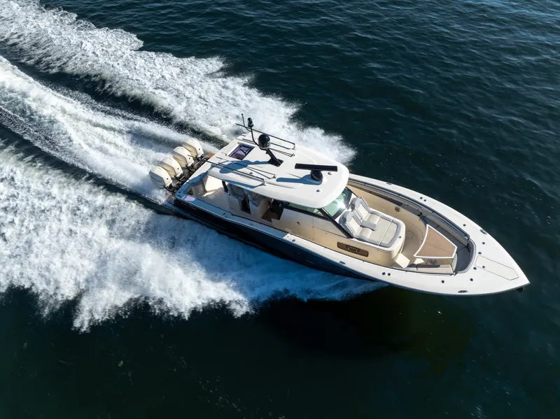 The Image of Scout 420 LXF 2020 - 1