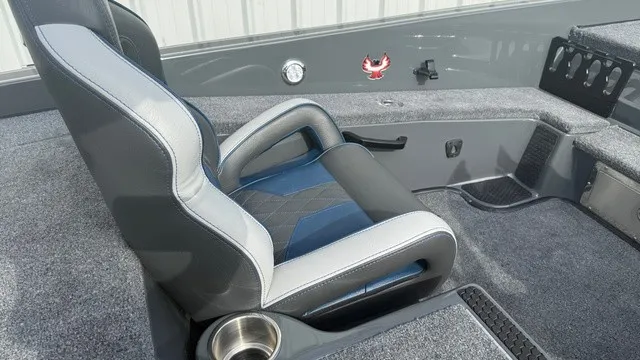 Slide: The Image of Phoenix Bass Boat 920 Elite X 2027 - 16