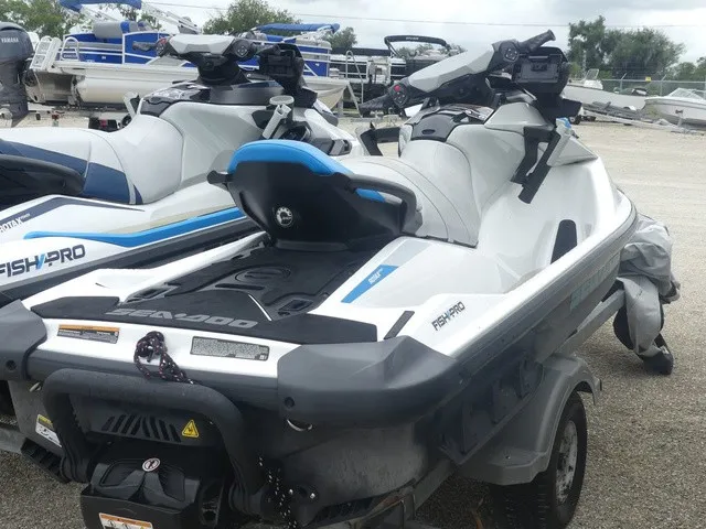 Slide: The Image of Sea-Doo FishPro Scout 130 2022 - 4