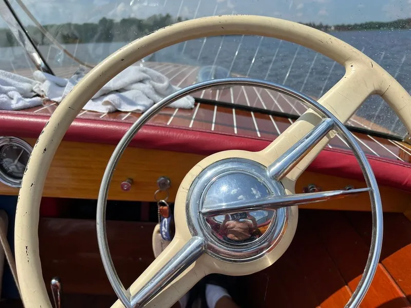 Slide: The Image of Chris-Craft Holiday 1952 - 6