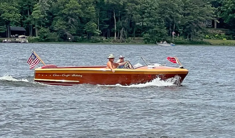 Slide: The Image of Chris-Craft Holiday 1952 - 0