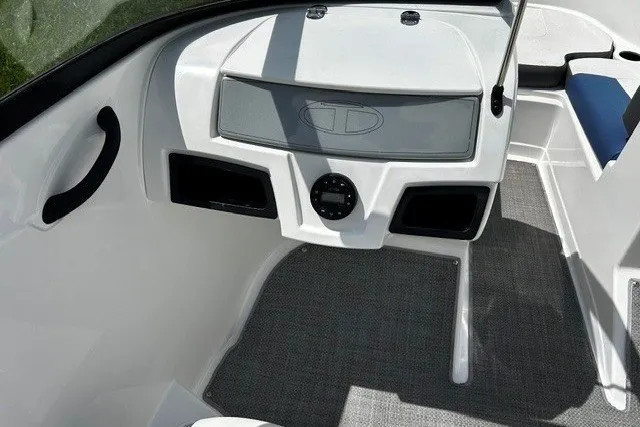 Slide: The Image of Interior view of a 2021 Tahoe 450 TS boat, featuring sleek dashboard design. - 10