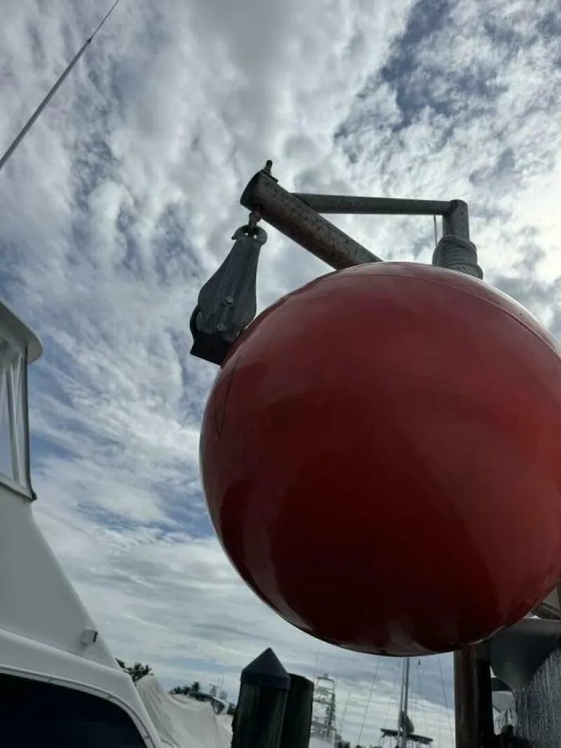 Slide: The Image of Custom 52 Commercial Fishing 1987 - 38
