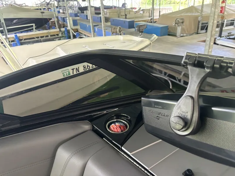 Slide: The Image of Malibu Wakesetter 23 LSV 2022 - 79