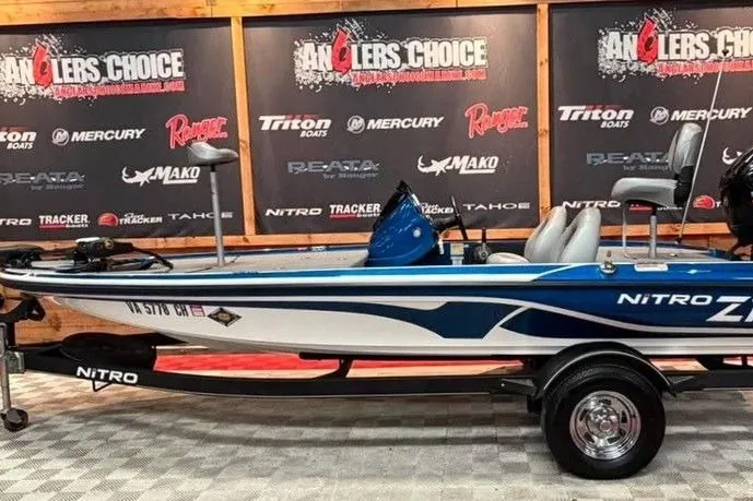 The Image of 2021 Nitro Z17 boat displayed at Anglers Choice showroom. - 1