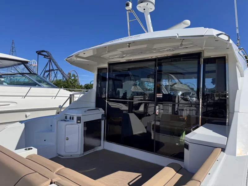 Slide: The Image of Cruisers 45 CANTIUS 2014 - 26