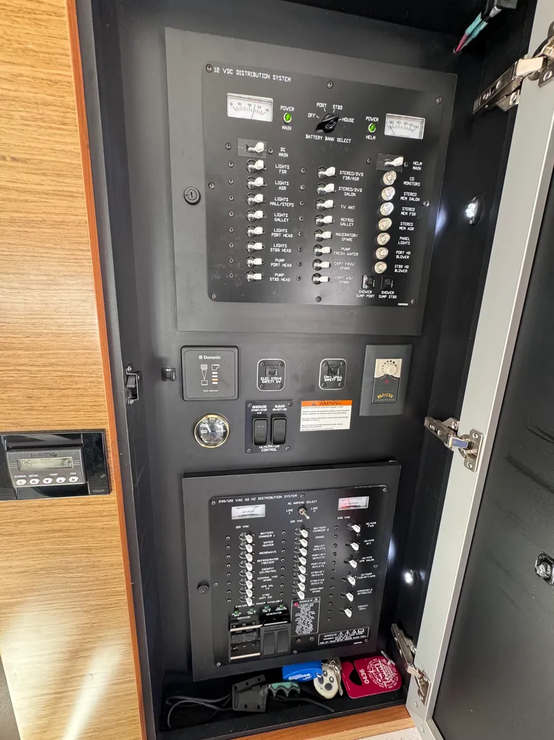 Slide: The Image of Cruisers 45 CANTIUS 2014 - 50