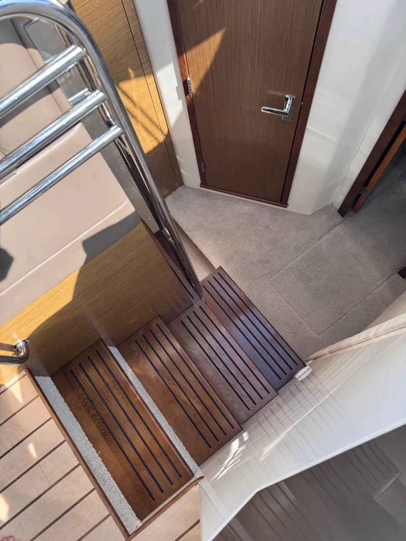 Slide: The Image of Cruisers 45 CANTIUS 2014 - 38