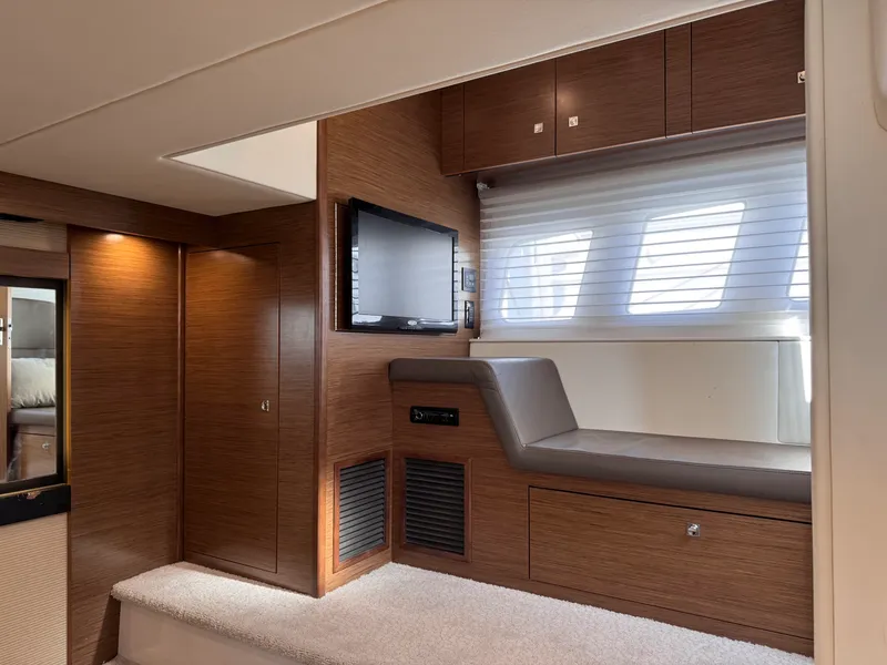 Slide: The Image of Cruisers 45 CANTIUS 2014 - 13