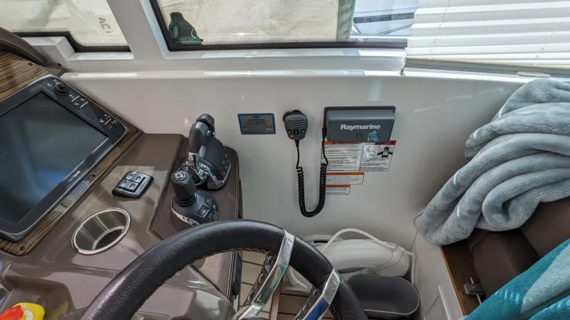 Slide: The Image of Cruisers 45 CANTIUS 2014 - 40