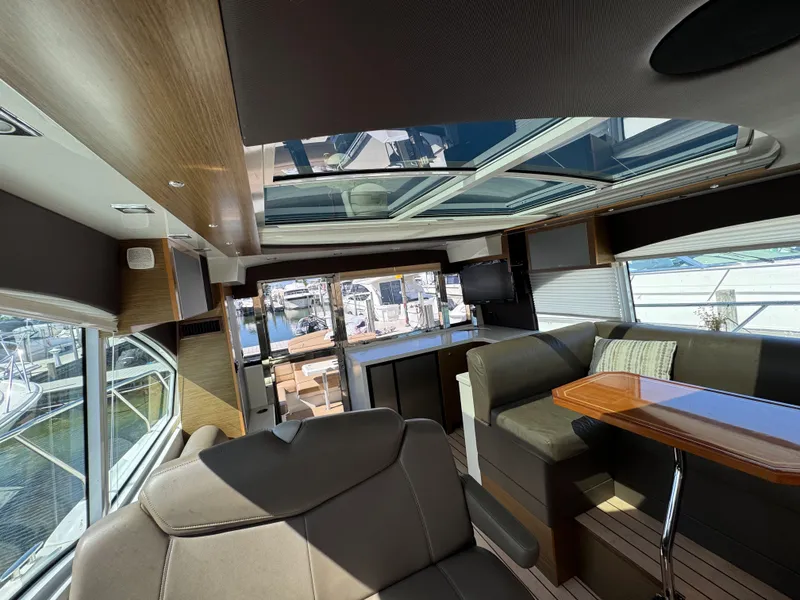 Slide: The Image of Cruisers 45 CANTIUS 2014 - 49