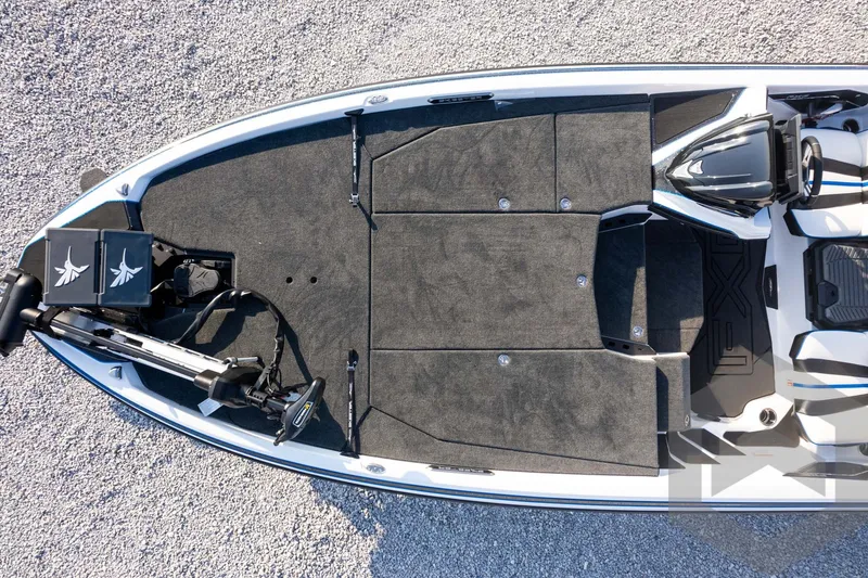 Slide: The Image of Top view of 2027 Skeeter FXE21 Limited boat with spacious deck and advanced features. - 41