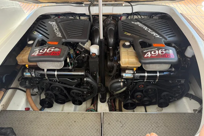 Slide: The Image of Twin MerCruiser 496 MAG HO engines in a 2004 Formula 370 Super Sport boat. - 36