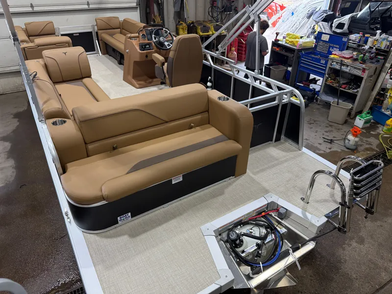 Slide: The Image of Tahoe Sport CRB 2180 Cruise Rear Bench & 4-Stroke $30995 2027 - 43