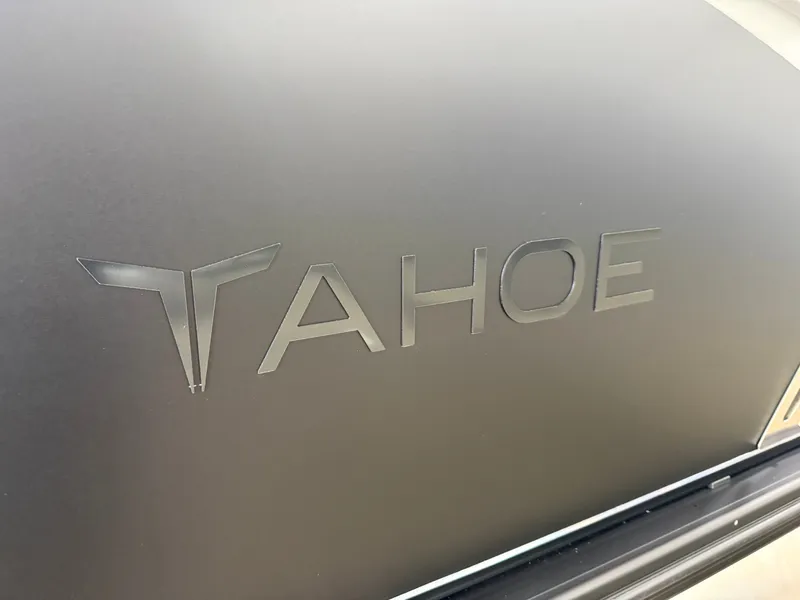 Slide: The Image of Tahoe LTZ 2385 Quad Lounge 300HP Tritoon 2026 - 40