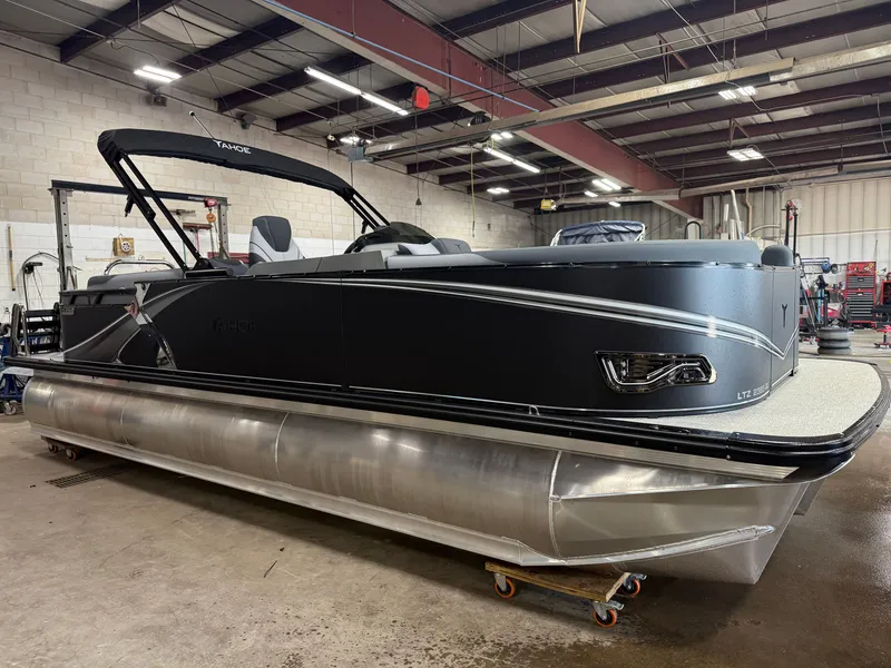 Slide: The Image of Tahoe LTZ 2385 Quad Lounge 300HP Tritoon 2026 - 50