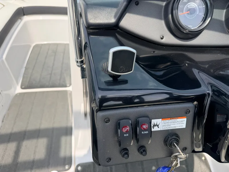 Slide: The Image of Yamaha AR192 Jet Boat 210HP Supercharged 1.8L & Single Axle Trailer 2016 - 20