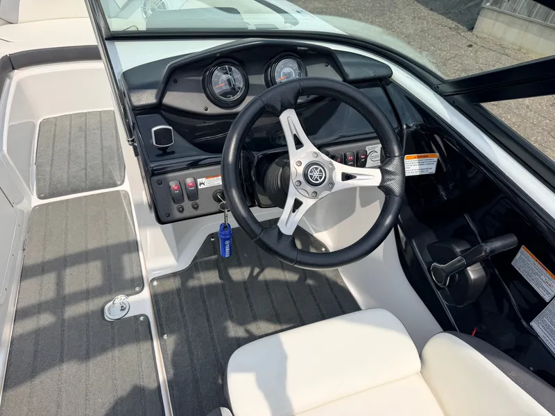 Slide: The Image of Yamaha AR192 Jet Boat 210HP Supercharged 1.8L & Single Axle Trailer 2016 - 18