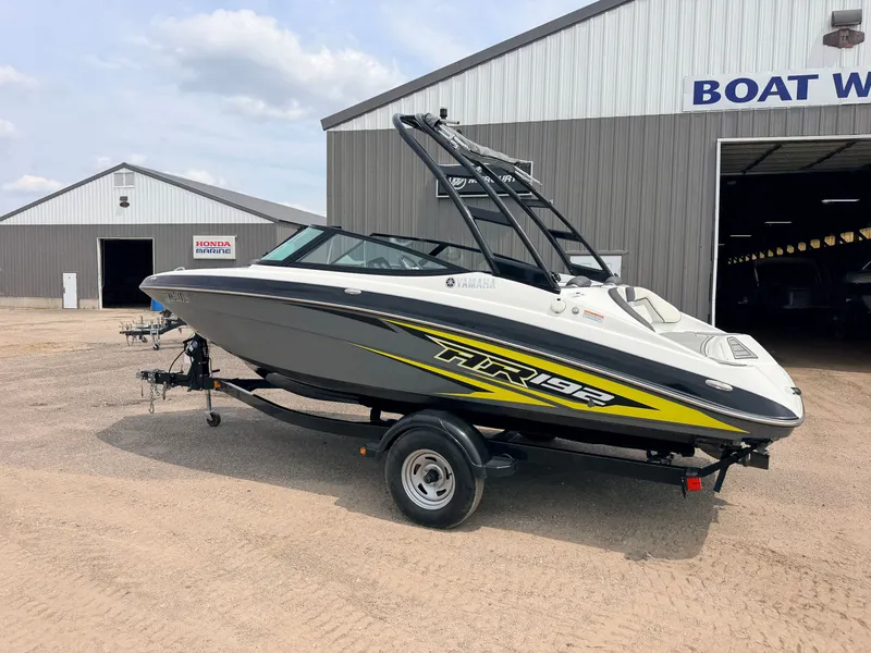 Slide: The Image of Yamaha AR192 Jet Boat 210HP Supercharged 1.8L & Single Axle Trailer 2016 - 55