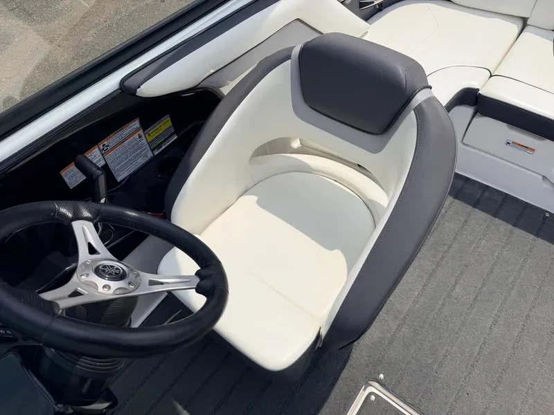 Slide: The Image of Yamaha AR192 Jet Boat 210HP Supercharged 1.8L & Single Axle Trailer 2016 - 15