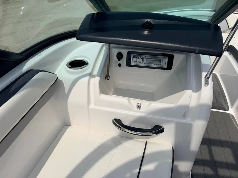 Slide: The Image of Yamaha AR192 Jet Boat 210HP Supercharged 1.8L & Single Axle Trailer 2016 - 29