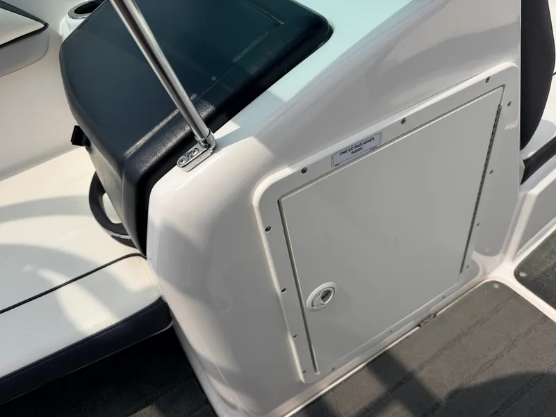 Slide: The Image of Yamaha AR192 Jet Boat 210HP Supercharged 1.8L & Single Axle Trailer 2016 - 26