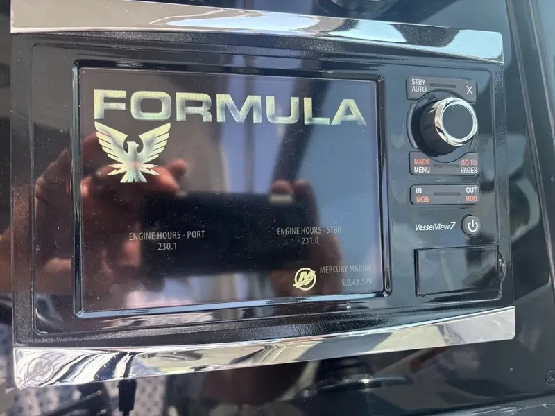 Slide: The Image of Formula 330 Crossover Bowrider 2016 - 15