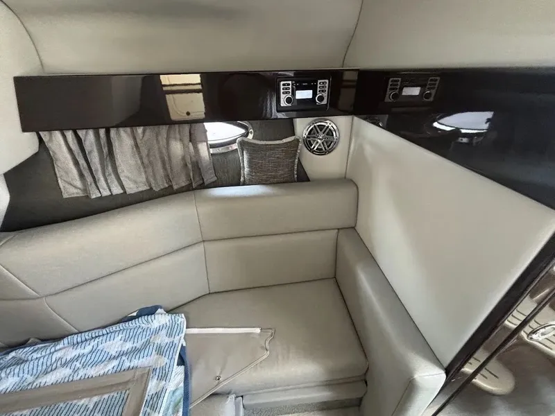 Slide: The Image of Formula 330 Crossover Bowrider 2016 - 18