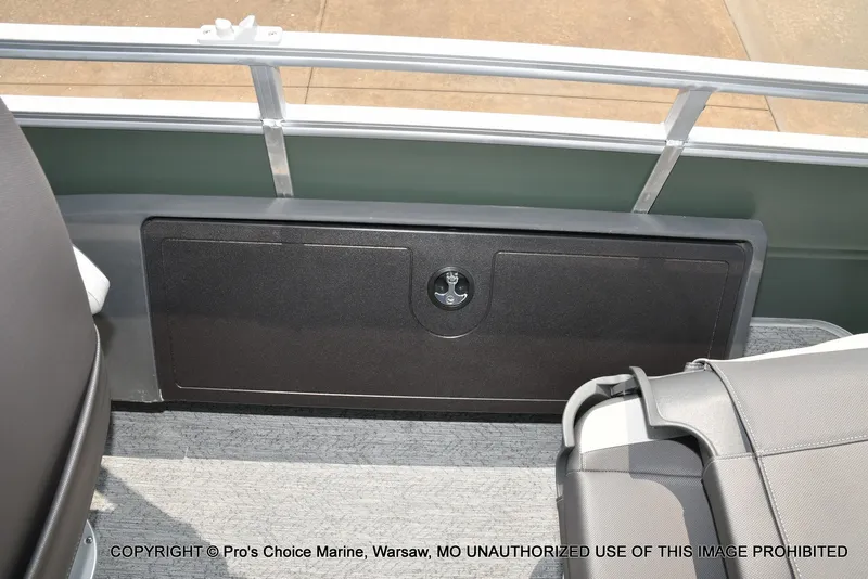Slide: The Image of Sun Tracker Fishin' Barge 22 DLX 2027 - 51
