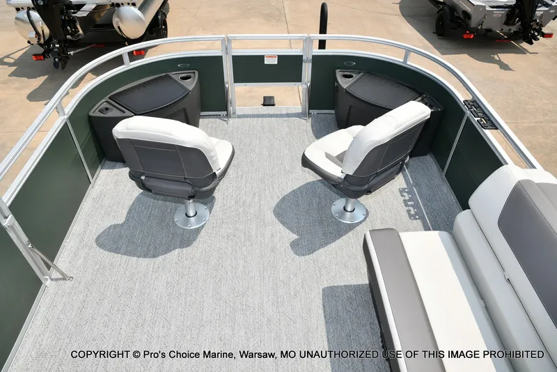 Slide: The Image of Sun Tracker Fishin' Barge 22 DLX 2027 - 59