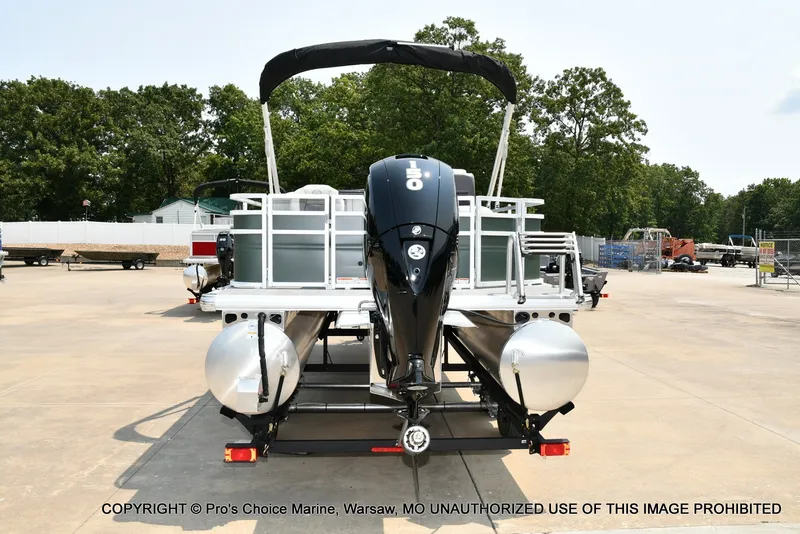 Slide: The Image of Sun Tracker Fishin' Barge 22 DLX 2027 - 63