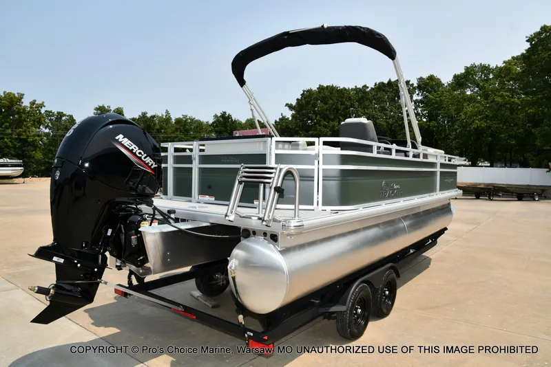 Slide: The Image of Sun Tracker Fishin' Barge 22 DLX 2027 - 61