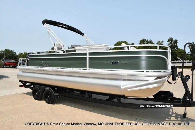 Slide: The Image of Sun Tracker Fishin' Barge 22 DLX 2027 - 70