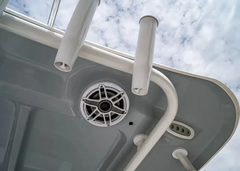 Slide: The Image of Sea Hunt Ultra 265SL 2027 - 15