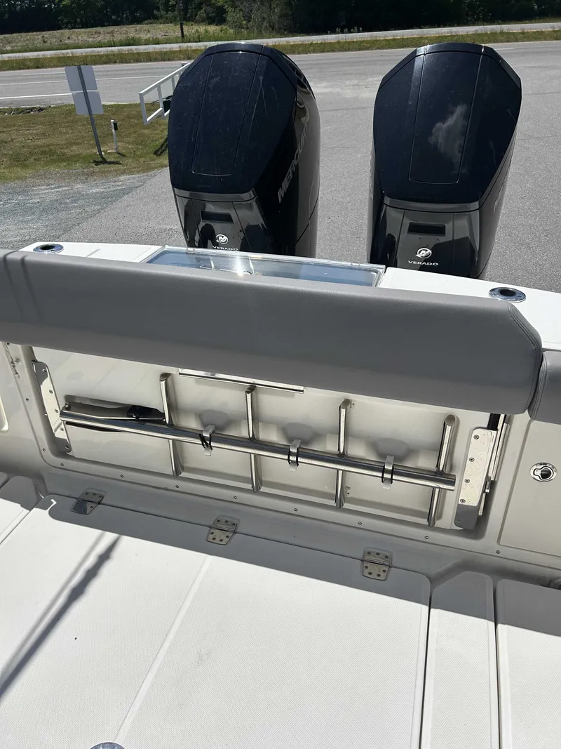 Slide: The Image of Boston Whaler 360 Outrage 2023 - 10