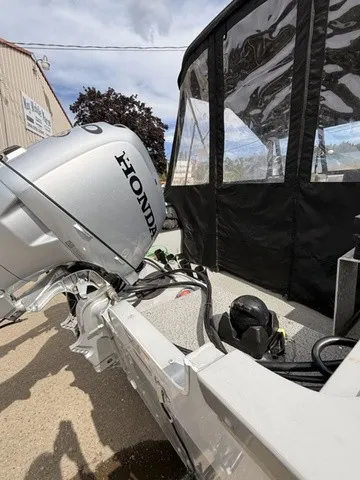 Slide: The Image of Smoker Craft Pro Angler 161 XL 2017 - 10