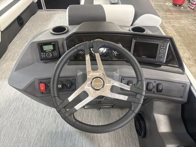 Slide: The Image of Bennington S-One Fishing 22 S1FC Pontoon 2027 - 10