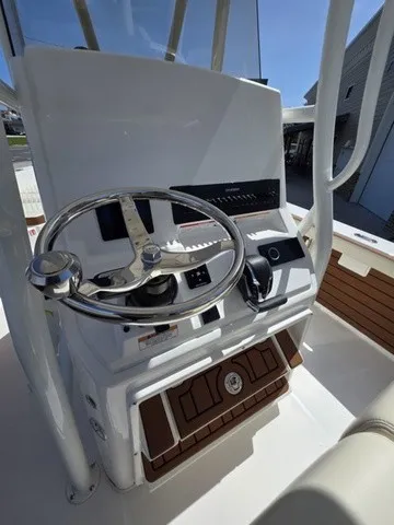 Slide: The Image of Pathfinder 2400 Hybrid 2027 - 16