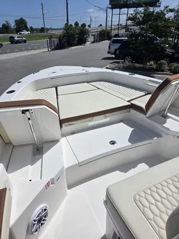 Slide: The Image of Pathfinder 2400 Hybrid 2027 - 30