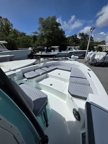 Slide: The Image of Pathfinder 2400 Hybrid 2027 - 43