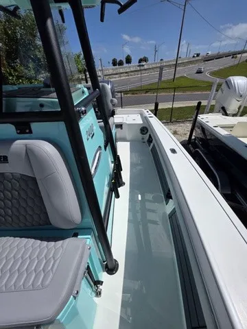Slide: The Image of Pathfinder 2400 Hybrid 2027 - 28