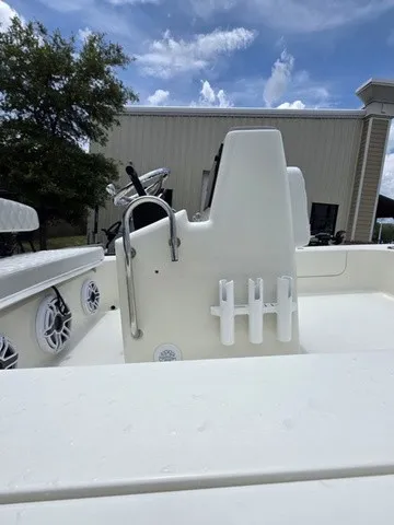 Slide: The Image of Egret 21 Moccasin 2020 - 17