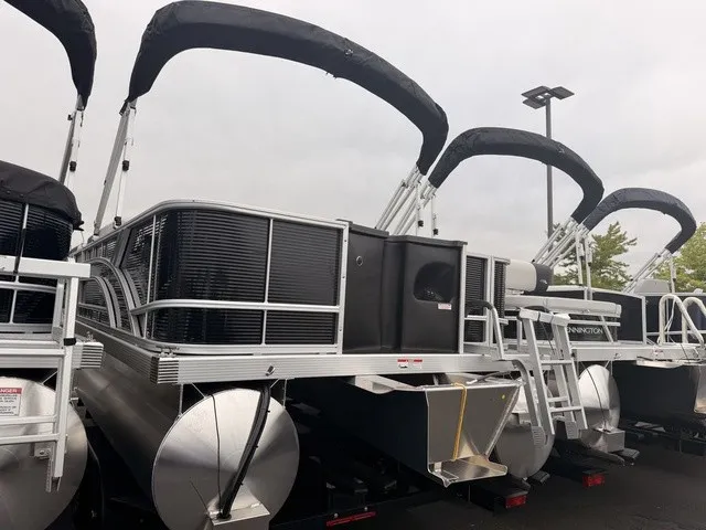 Slide: The Image of Bennington S-One Fishing 22S1FC Pontoon 2027 - 4
