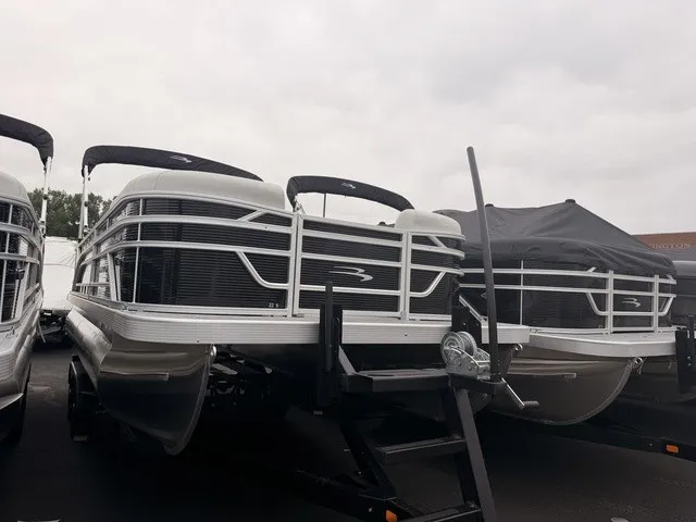 Slide: The Image of Bennington S-One Fishing 22S1FC Pontoon 2027 - 3