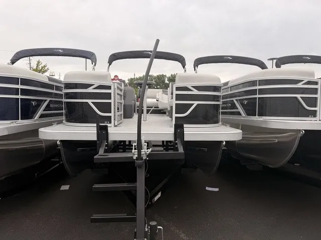 Slide: The Image of Bennington S-One Swingback 22 S1SB Pontoon 2027 - 2